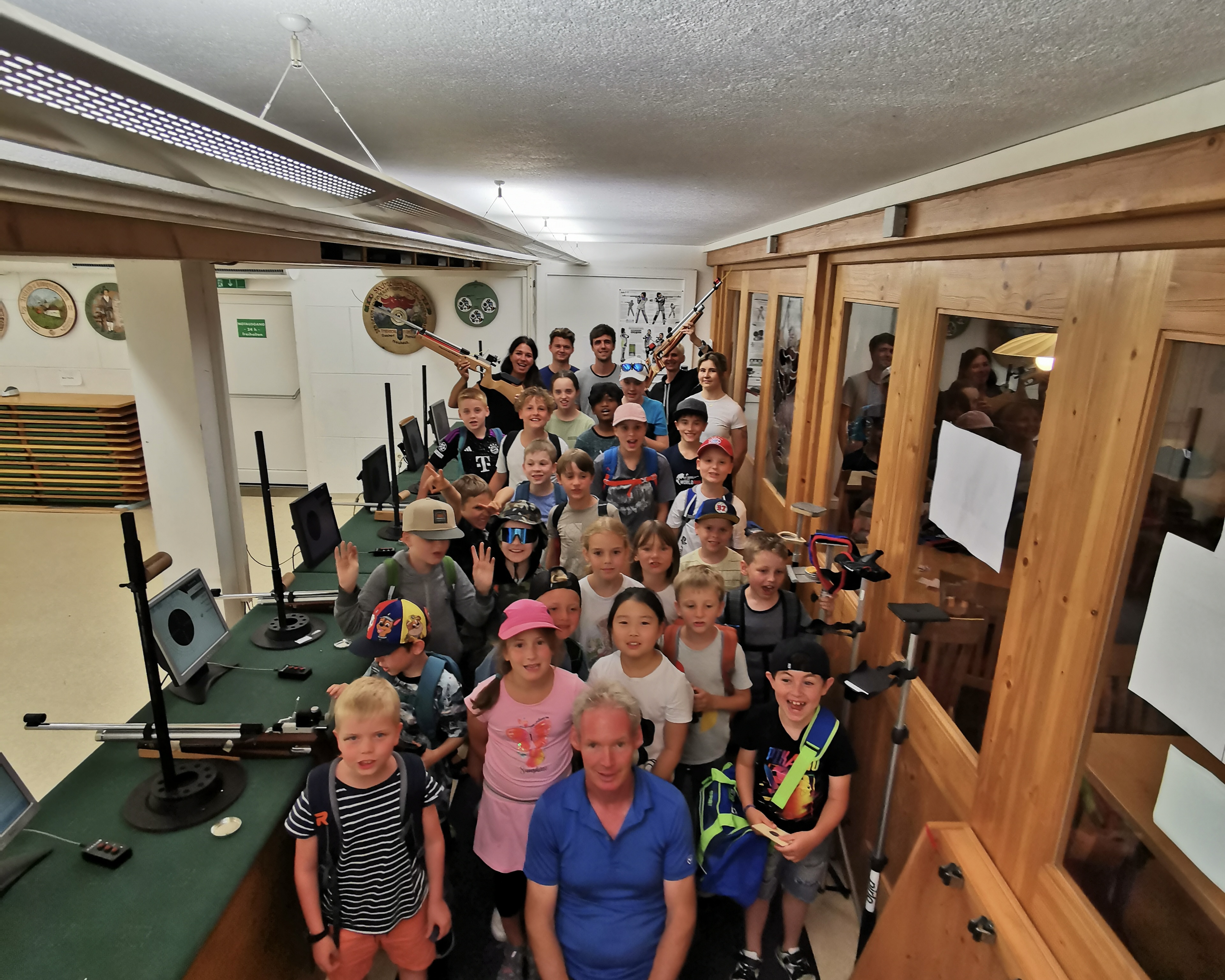 Ferienexpress Kinder Gruppenfoto mit OSM